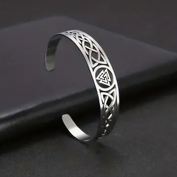 Unisex 18k Plated Stainlss Steel Viking Valknut Symbol Open Cuff Nordic Bracelet - Picture 1 of 8